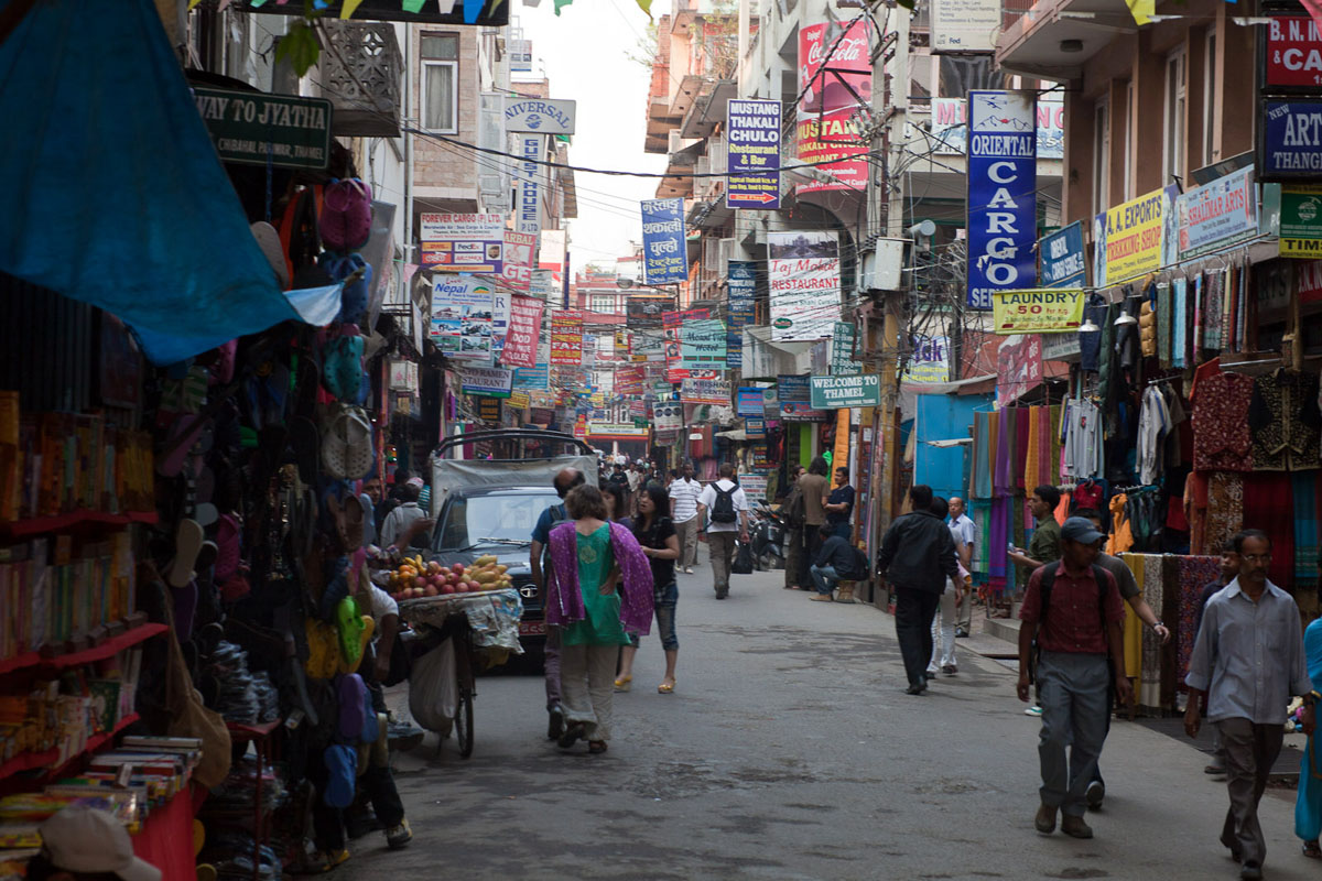 Kathmandu trekking outlet pole